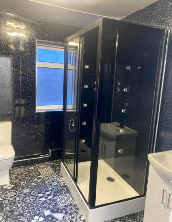 Sea Front Apartment With Massage Shower Netflix Great Location 布里德灵顿 外观 照片